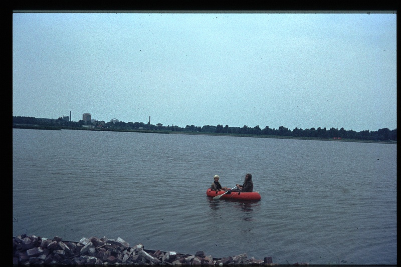 15.Delftsehout sep 1972 Petra,Peter.JPG